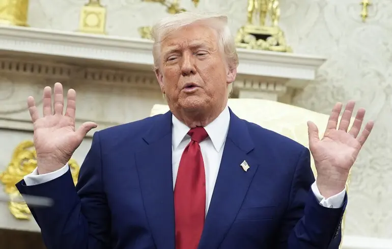 Трамп пом'якшив тарифну загрозу для союзників Путіна — The Telegraph 