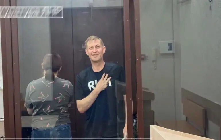 В окупованому Новоайдарі подружжя отримало суворі вироки за підтримку ЗСУ