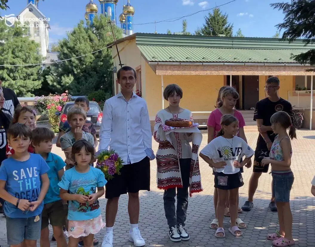 Дніпро піклується про дітей-сиріт та позбавлених батьківського піклування, евакуйованих з початком повномасштабної війни до Закарпаття