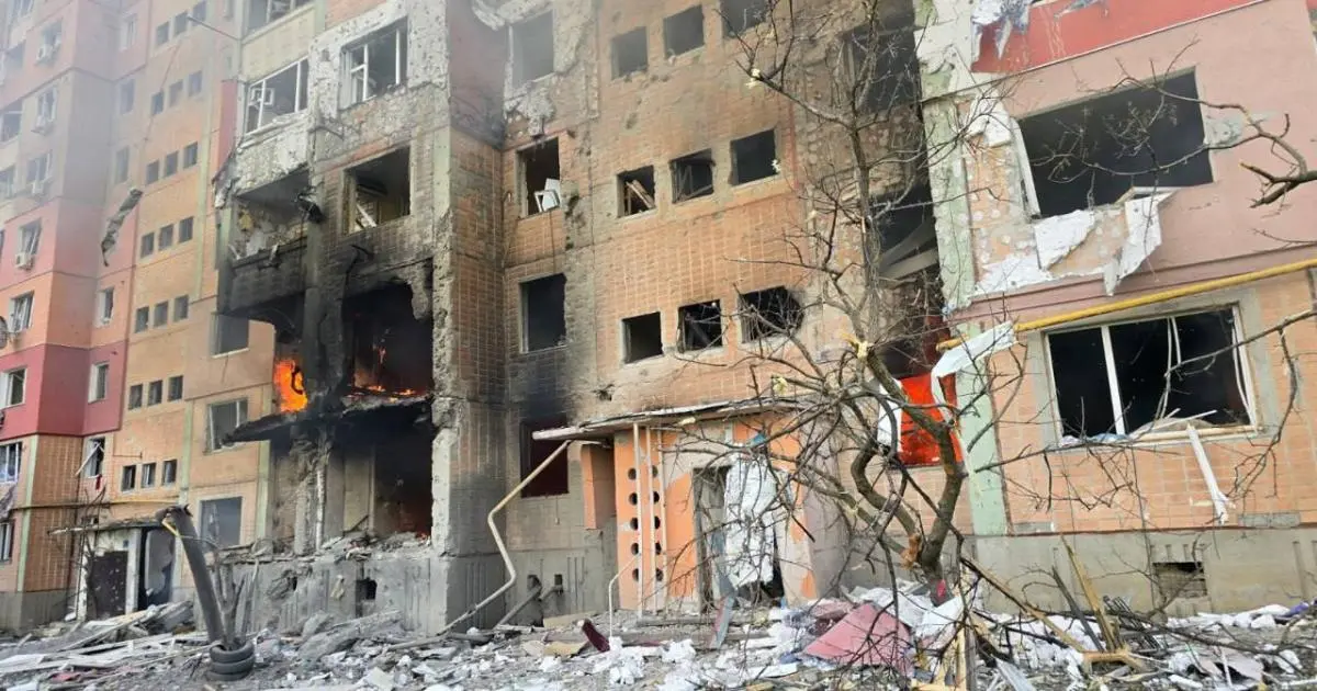 Росіяни били з авіації по багатоповерхівці у Куп'янську