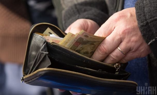 Зарплати в Україні стрімко зростають: кому платять найбільше