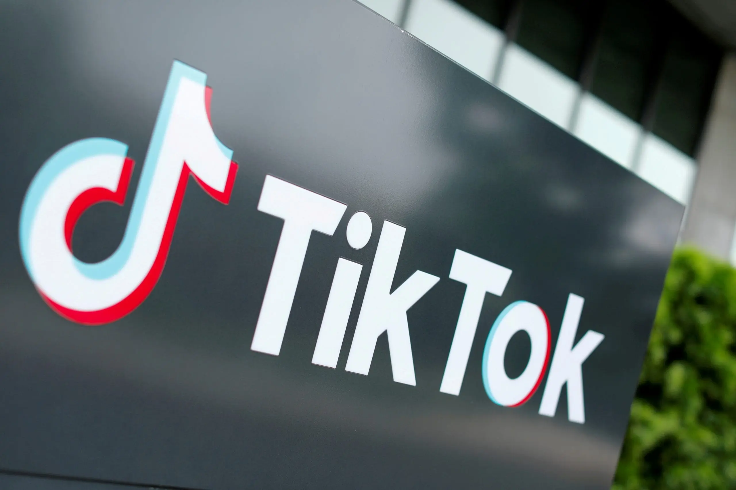 TikTok і Instagram готують Smart TV-додатки, щоб конкурувати з YouTube