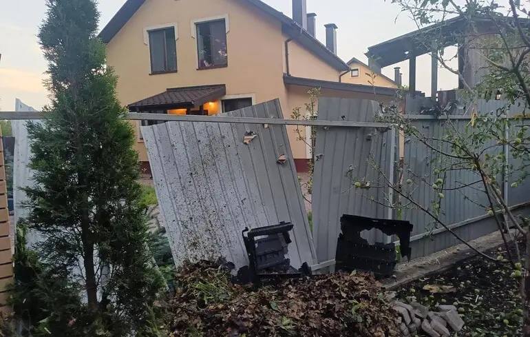 На Київ летіли майже дві сотні дронів та понад десяток ракет, а в області постраждала жінка