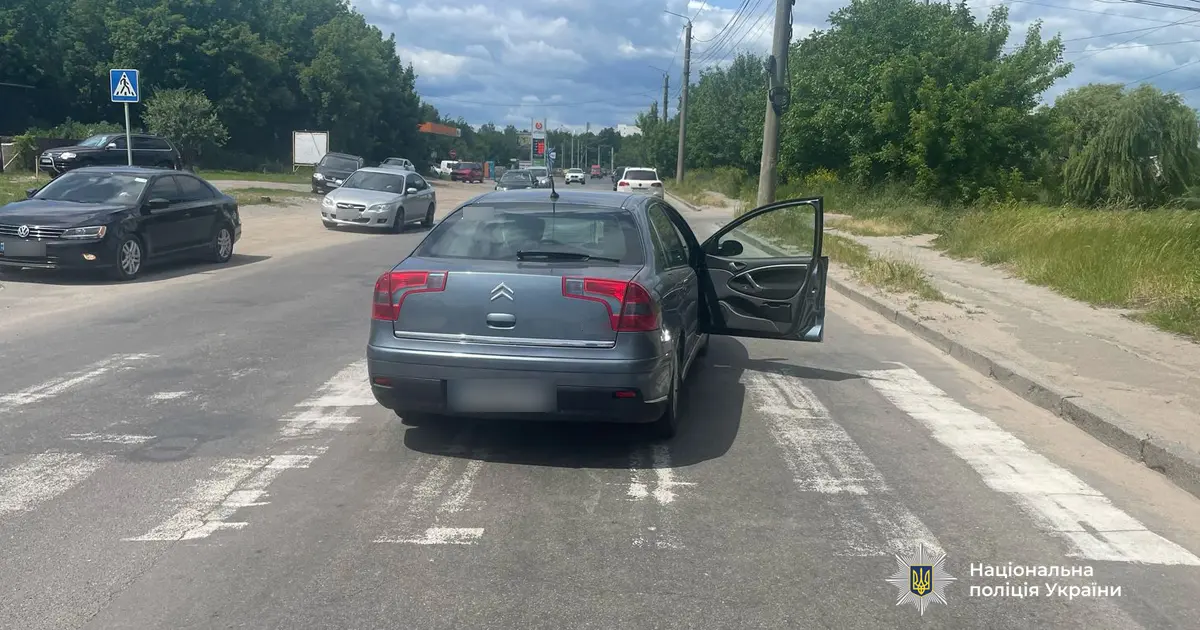 У Вінниці водій легковика збив дівчинку на пішохідному переході