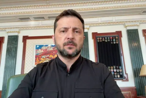Зеленський заявив, що внесе у Раду "збалансований текст" щодо НАБУ і САП у четвер