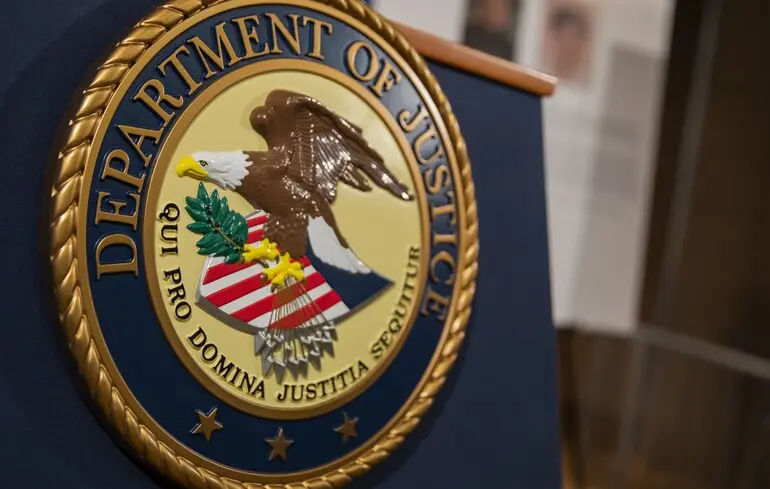 Міністерство юстиції США готує заходи проти порушників режиму тарифів Трампа