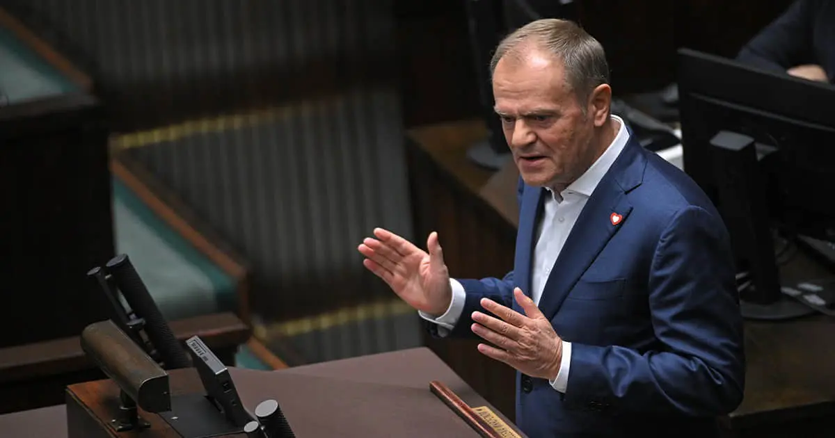 Чому коаліція Туска дала тріщину і до чого тут новий президент Польщі