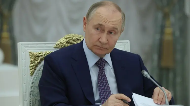 Путін намагається повернути іноземну валюту в Росію