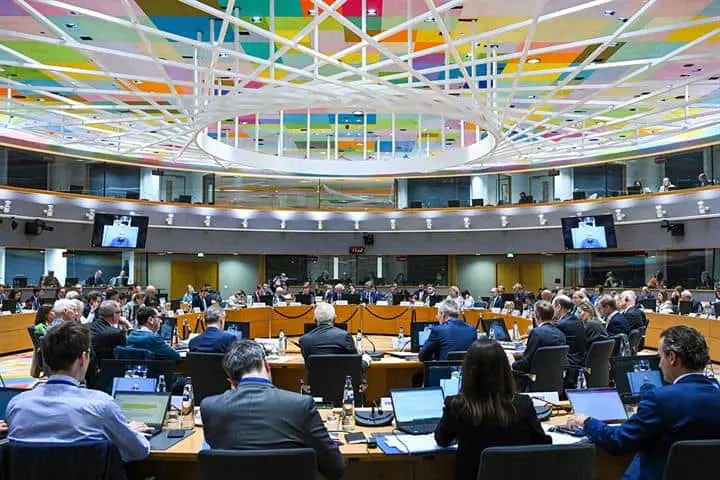 ЄС надасть міністрам оборони більшу роль у формуванні політики безпеки