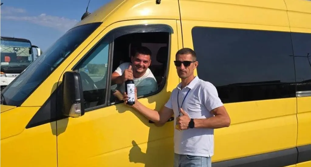 Поромна переправа Орлівка-Ісакча: логістика, гуманітарний хаб та