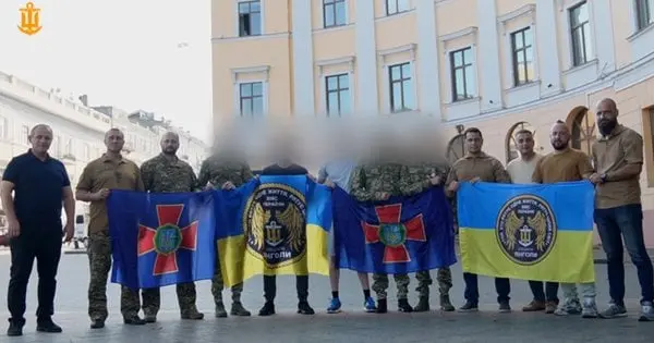 З окупації евакуювали чотирьох українських бійців, які три роки переховувалися від росіян