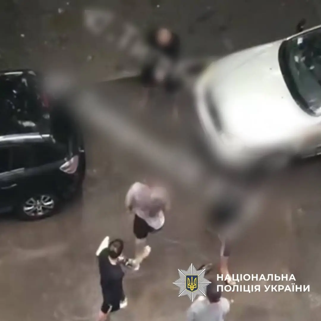 Копи впіймала зловмисника, що побив і стріляв у ветерана ЗСУ в Харкові