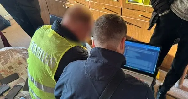 У Чернівцях затримали 26-річного псевдомінувальника навчальних закладів