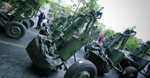 Фонд «Повернись живим» у Львові передав 14 мінометів та три пікапи для 125-ї бригади ТрО