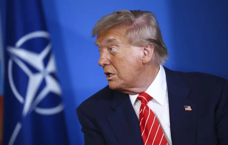 Рейтинг схвалення Трампа падає: американці кажуть, що США йдуть хибним шляхом — опитування