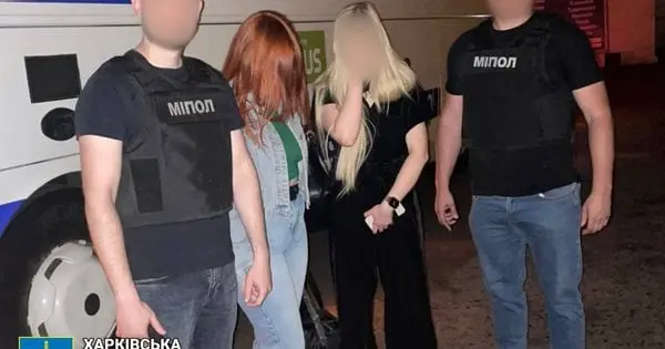 Поліція затримала 21-річну львів'янку, яка вербувала дівчат для сексуального рабства за кордоном
