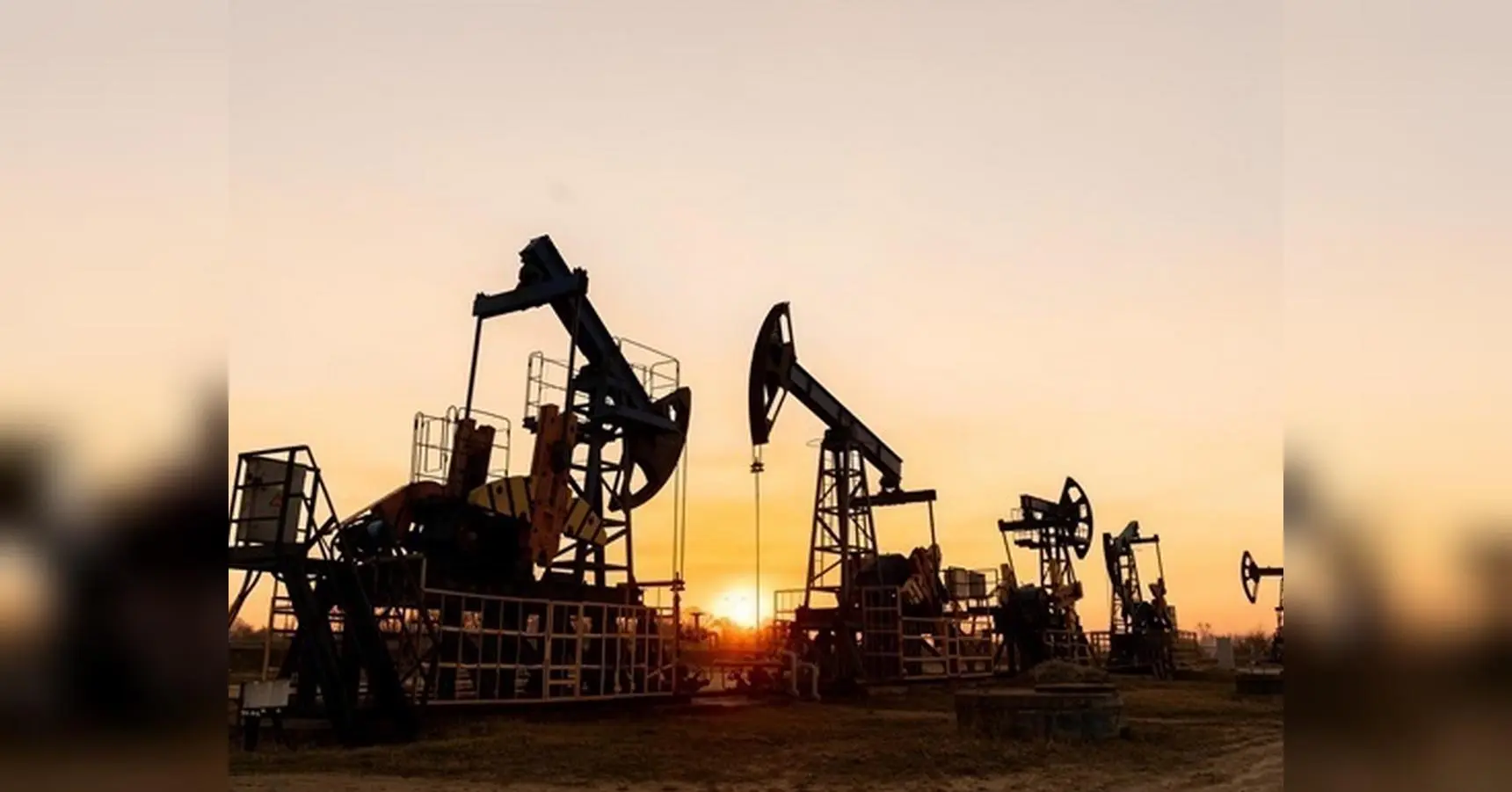 росія втрачає сотні мільйонів доларів від експорту нафти: до чого тут Україна