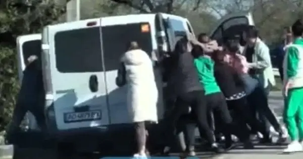 На Закарпатті уникла покарання ще одна учасниця нападу на працівників ТЦК