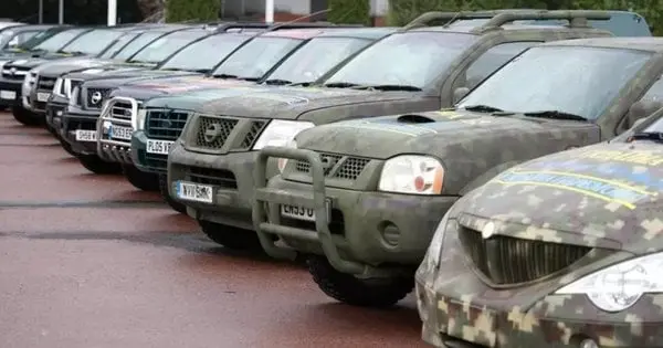 На Рівненщині псевдоблагодійників викрили на ввезенні 10 авто під виглядом допомоги ЗСУ