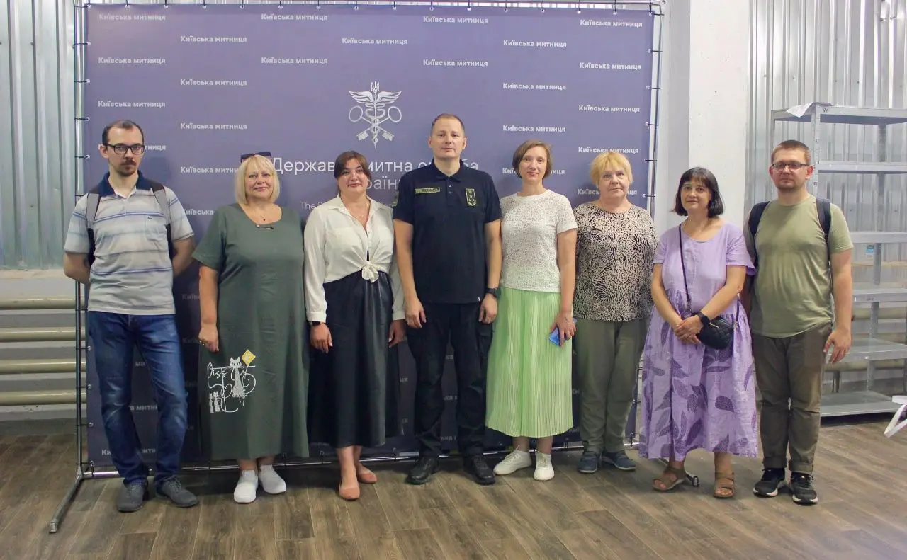 Із рук контрабандистів — у виставкові зали: київська митниця передала 334 культурні артефакти до музеїв