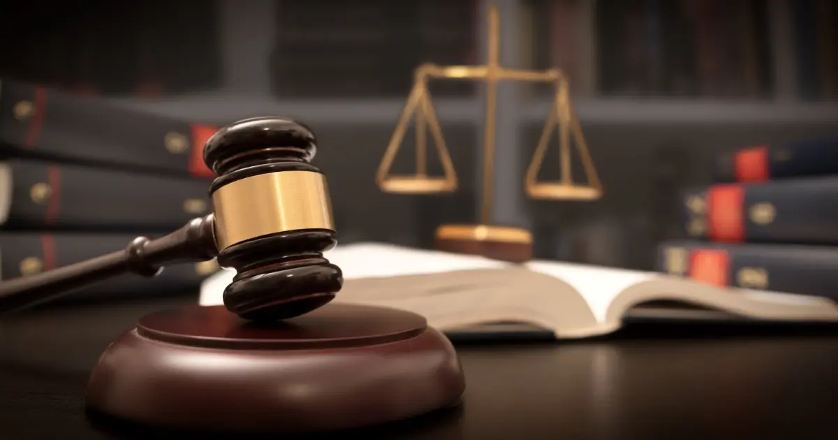 У Вінниці суд продовжив строк тримання під вартою чоловіка, який викрикував «слава росії» під час поховання загиблого українського військового