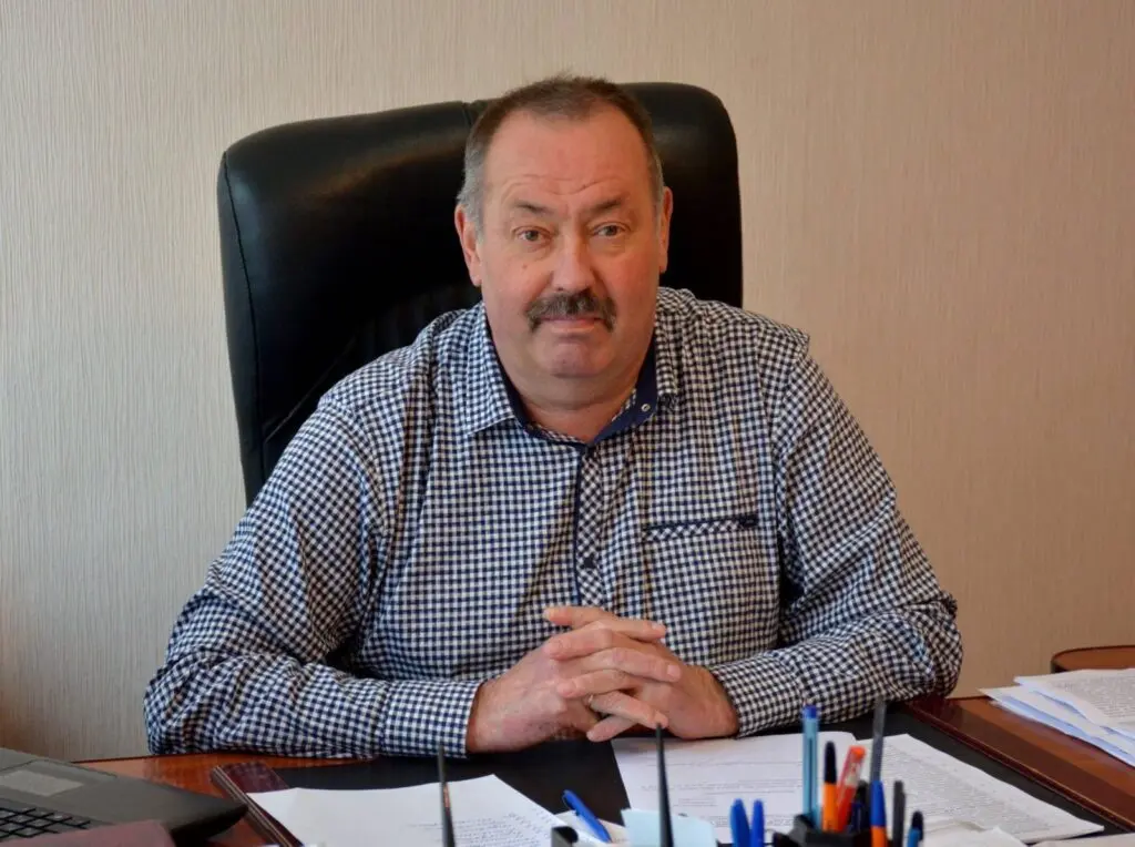Міський голова Миронівки Віталій Савенко задекларував новий гараж та підвищення зарплати у 2024 році