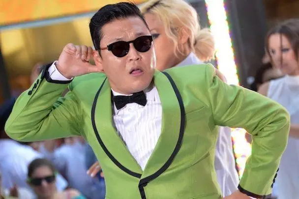 У легендарного виконавця хіта Gangnam Style виникли проблеми із законом