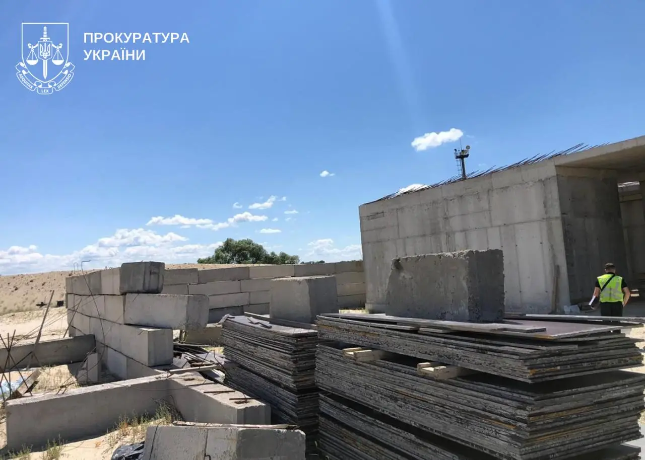 У Києві викрили схему незаконного заволодіння землею на Жуковому острові вартістю понад 40 млн гривень (фото)