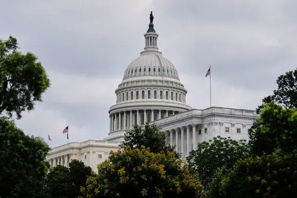 Палата представників США схвалила подовження військової допомоги Україні