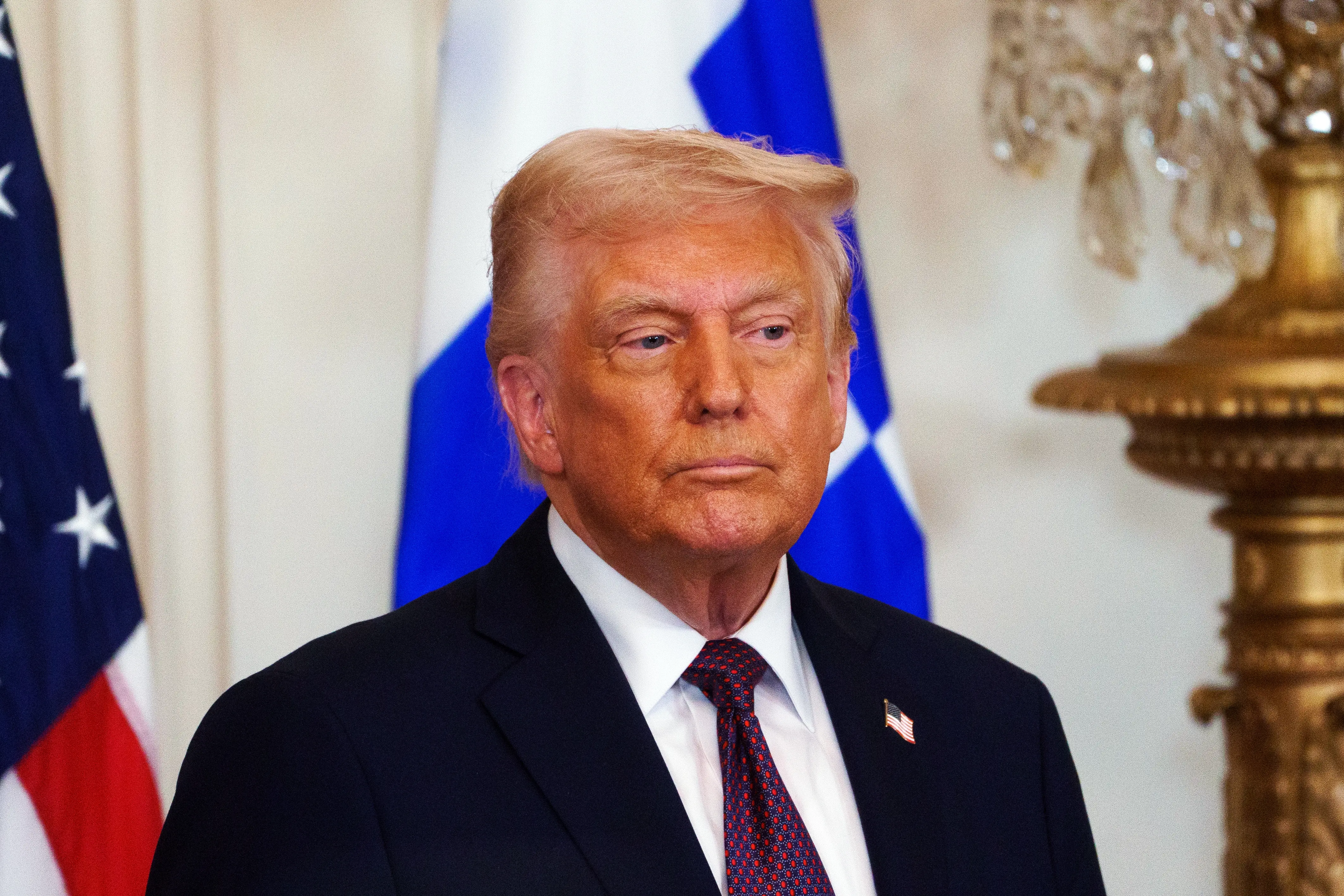 "Мне нужно посмотреть". Трамп удивленно отреагировал на массированный обстрел РФ Киева