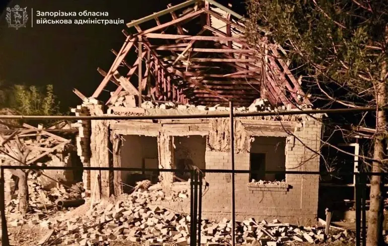 Росіяни обстріляли Запорізьку областть: ОВА показала, на що перетворилися будинки в одній із громад