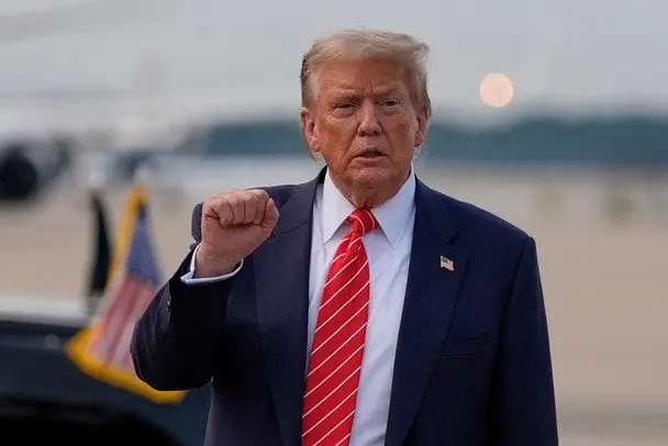 Трамп пообіцяв Ердогану приєднатися до мирних переговорів в Туреччині, але назвав умову