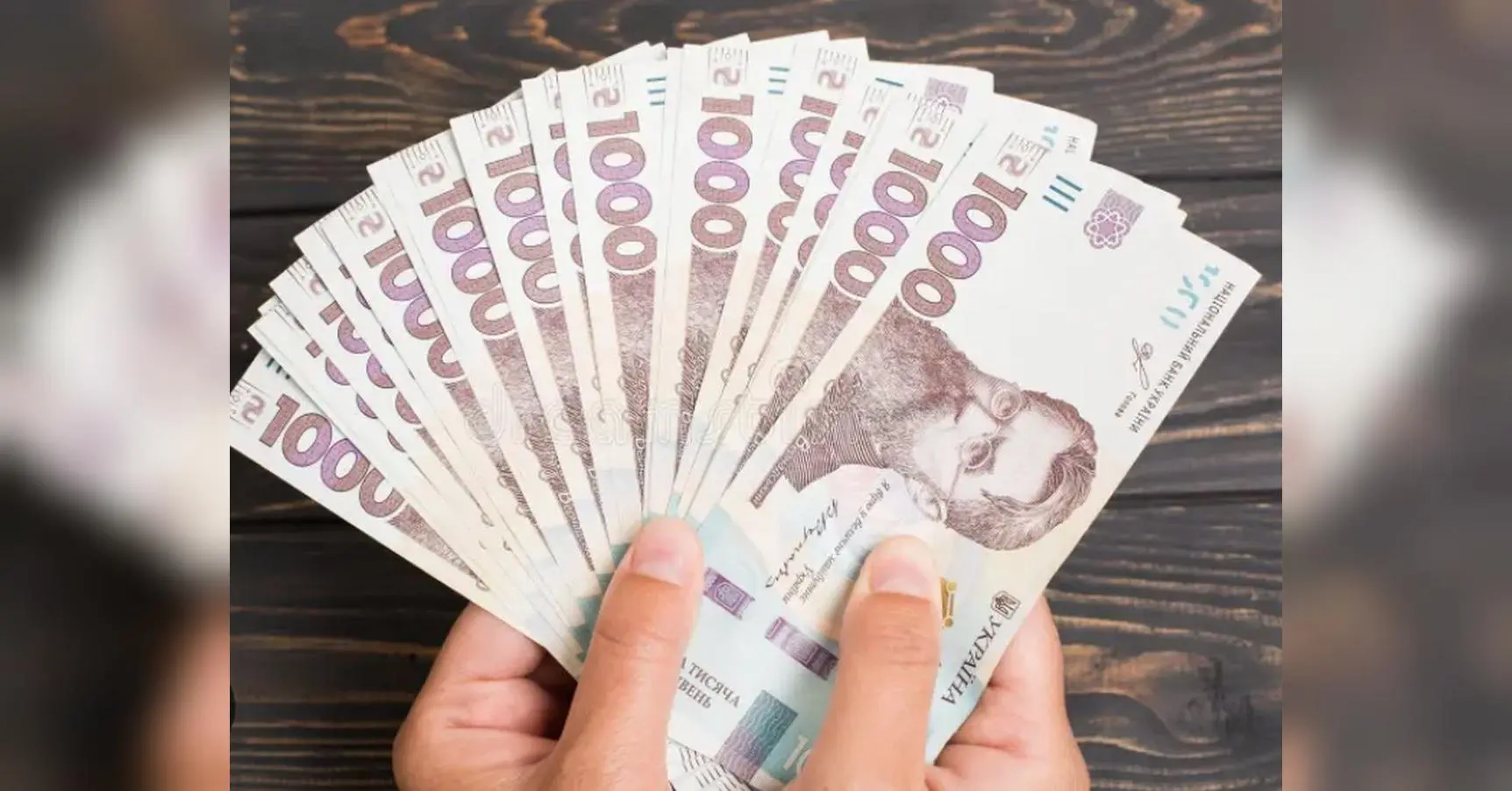 Українцям готують нову мінімалку та пенсії: які суми обіцяють у Кабміні