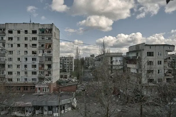 Покровський напрямок став місцем найжорсткішого наступу РФ: які загрози це створює