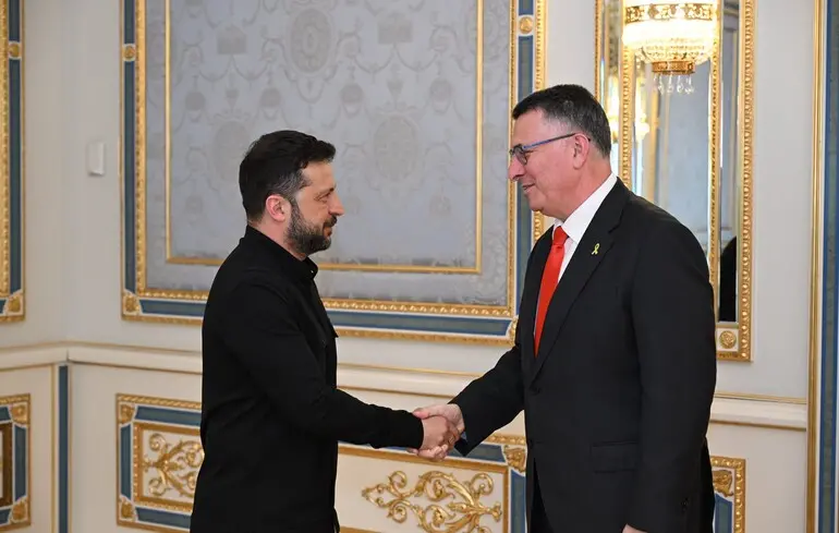 Міністр закордонних справ Ізраїлю зустрівся із Зеленським та закликав визнати КВІР терористами