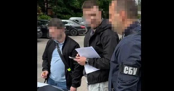 Голову львівської ГО затримали на хабарі 10 тис. доларів за оформлення інвалідності