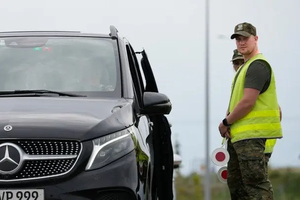 Перевірки на кордонах у Шенгені: кінець свободі пересування?