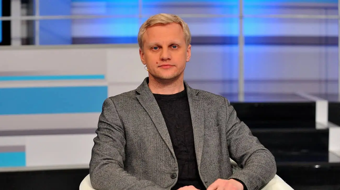 ДБР підозрює Шабуніна в ухиленні від військової служби та шахрайстві