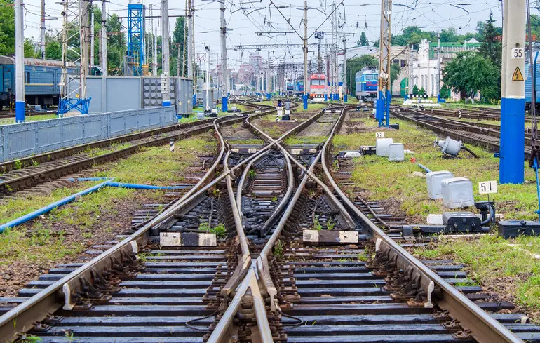 Росіяни атакували залізничний вокзал у Дніпропетровській області 