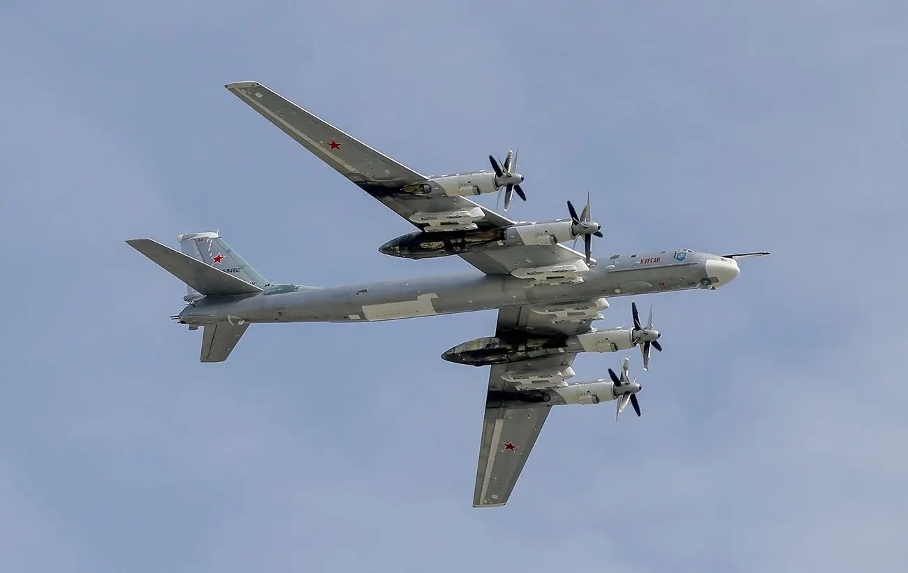 В Росії підняли у повітря стратегічні бомбардувальники Ту-95