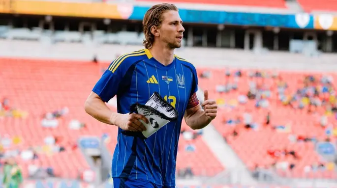 Забарний – про капітанську пов'язку: Це моя мрія, яка здійснила у такому юному віці