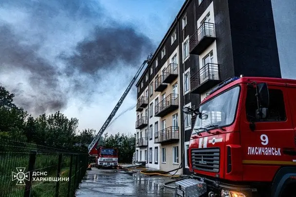 Нічний удар по Харкову: показали наслідки російського обстрілу