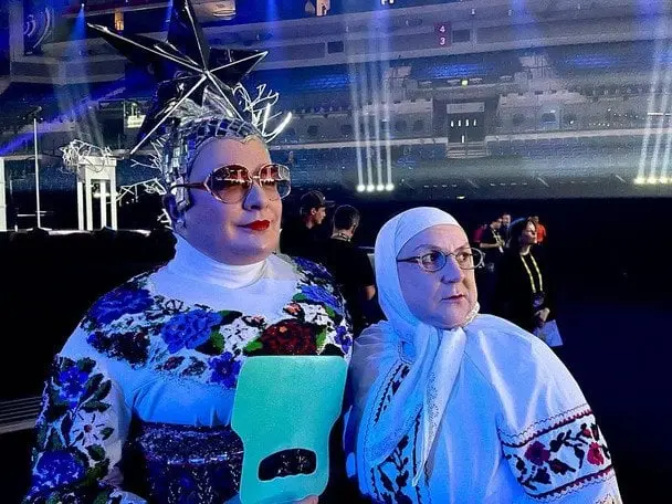 "Мама" Сердючки відреагувала на скандал довкола їхнього концерту, де звучали російськомовні пісні