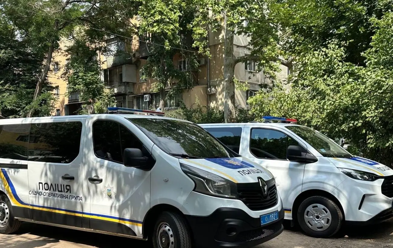 Намагався втекти поїздом: в Одесі затримали підозрюваного в теракті (фото, відео)