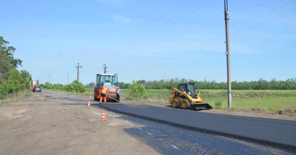 Підрядник не отримає 23 мільйони гривень за ремонт дороги у Харківській області