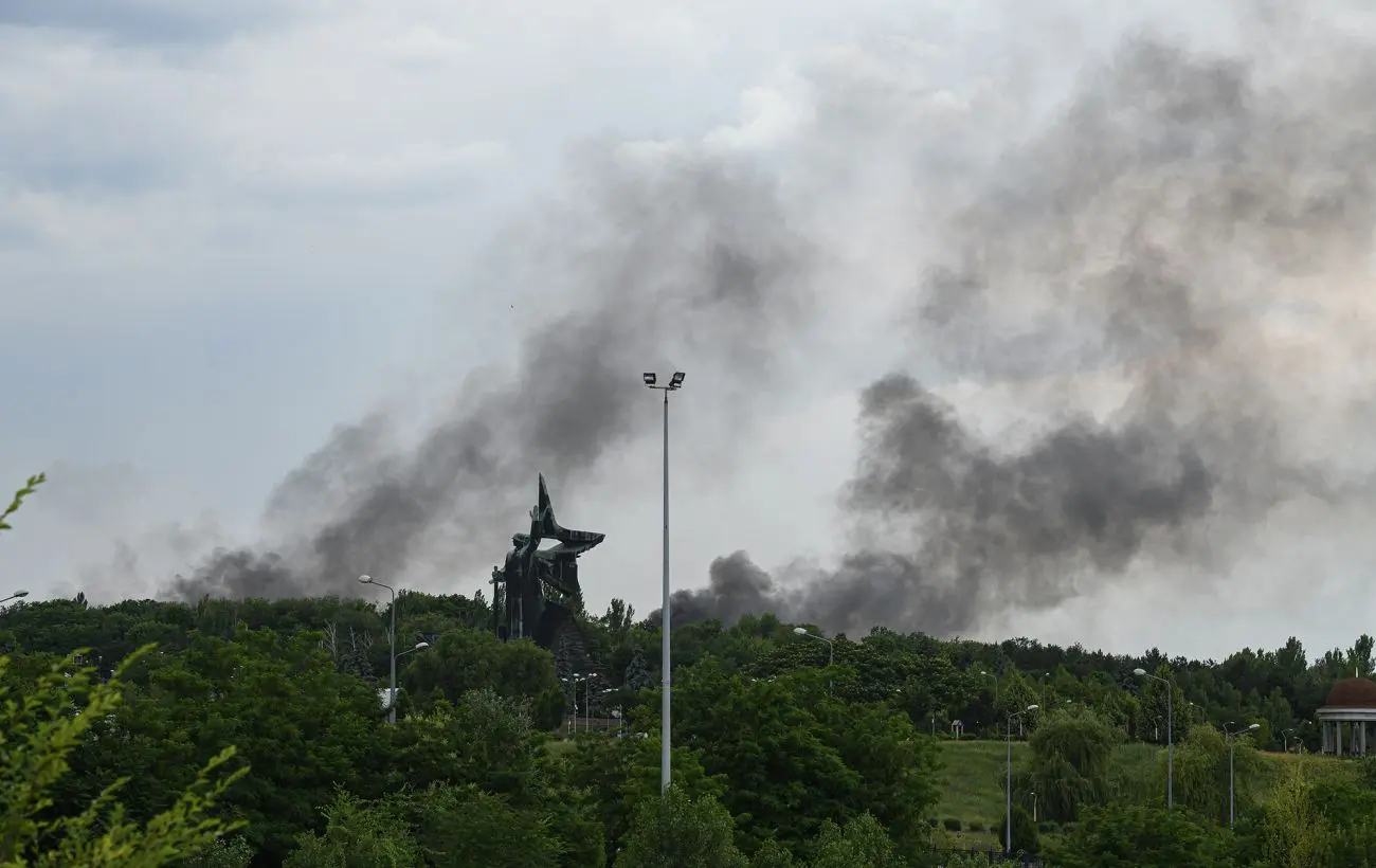 Окупована Донеччина здригається від вибухів: гучно в Макіївці та Харцизьку