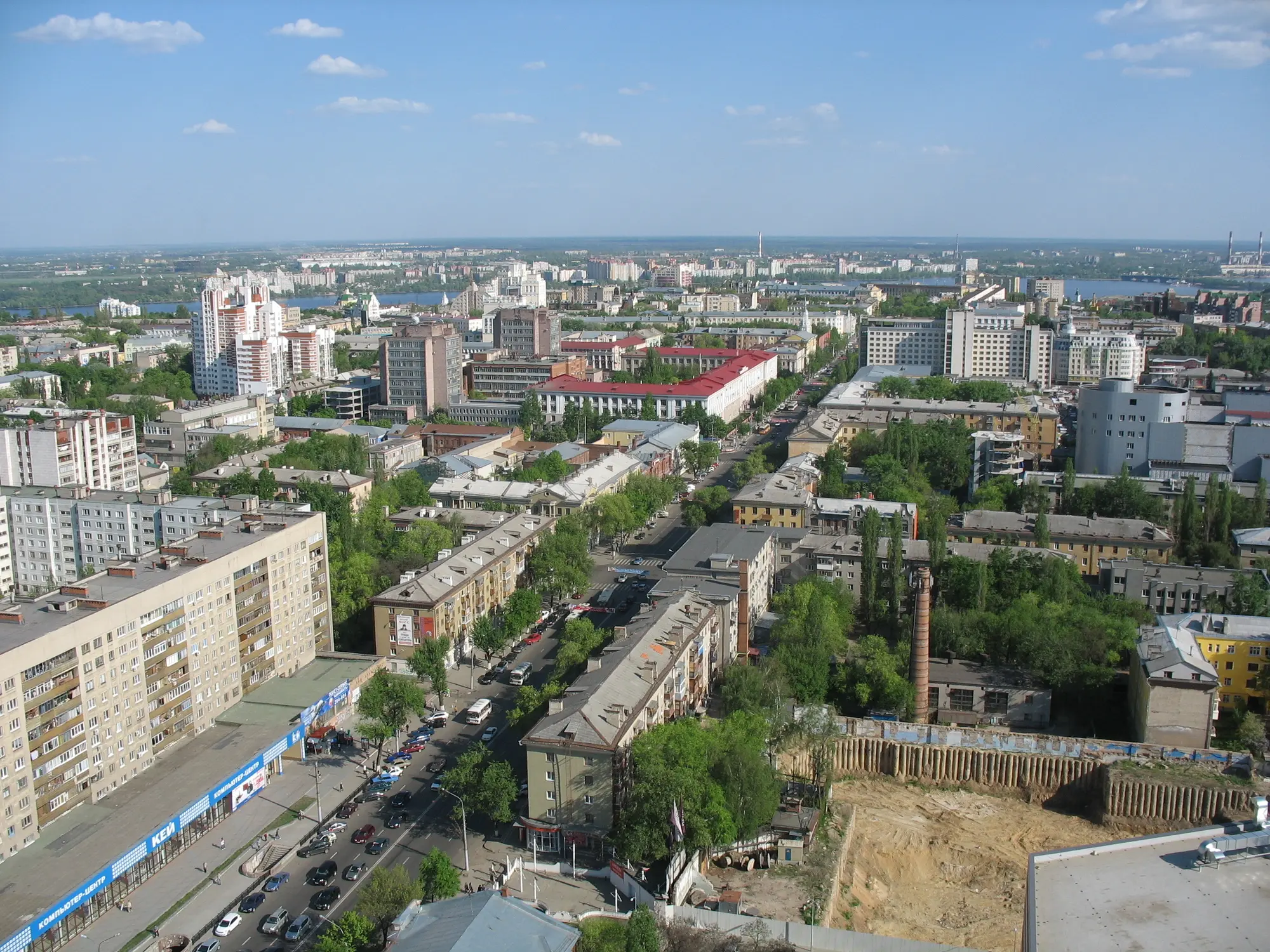 Тульскую область и Воронеж атаковали беспилотники – видео ударов
