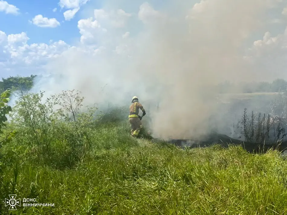 На Вінниччині внаслідок короткого замикання загорівся будинок
