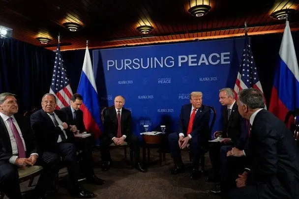 Під час зустрічі Трампа з Путіним журналістів вигнали через питання про війну