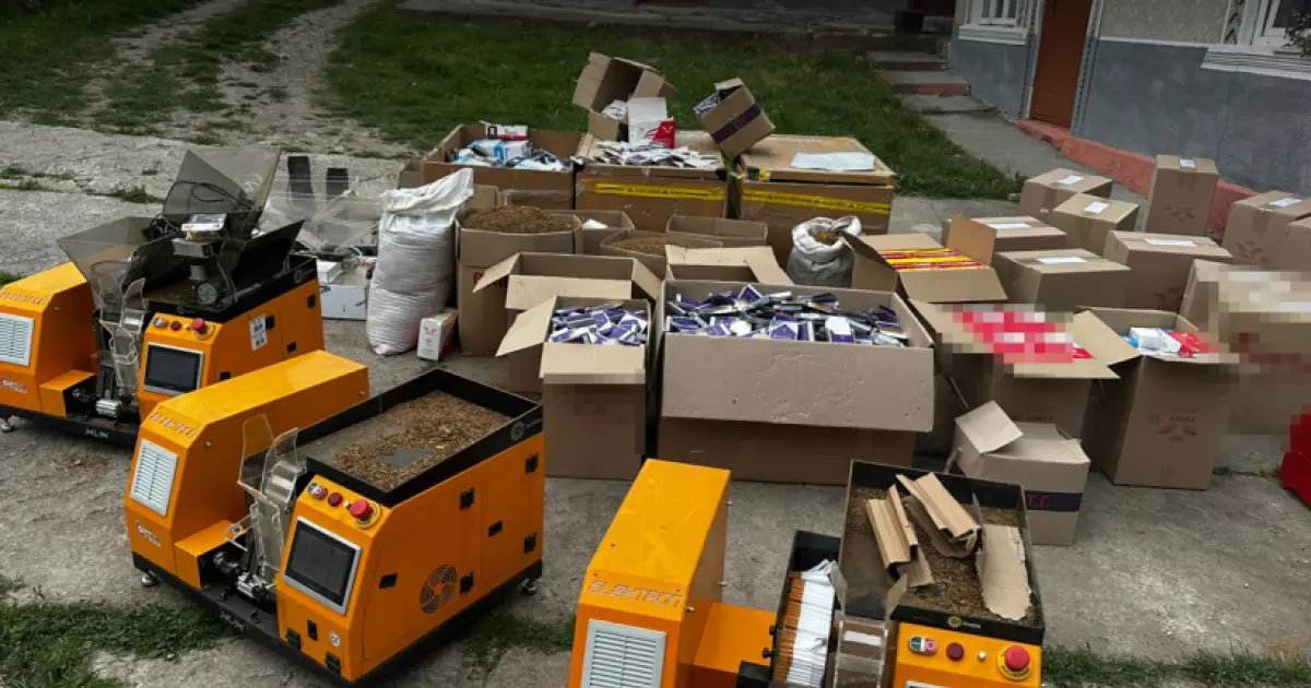 У Харкові ліквідували підпільний цех з виробництва сигарет
